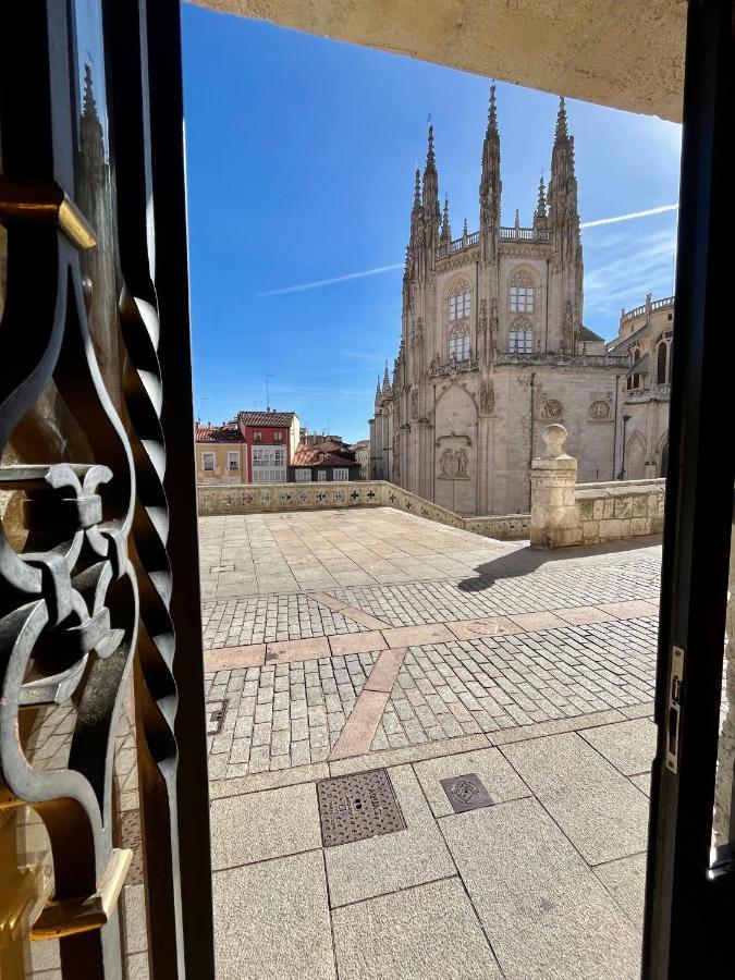 Atuaire Home Balcon Con Vistas A La Catedral De Burgo Exteriér fotografie